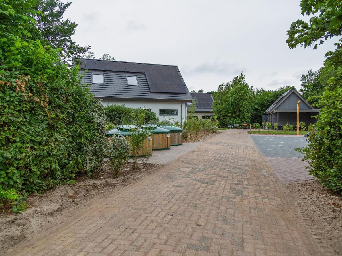 Holiday Home On Island Texel With Sauna Westermient Exterior foto